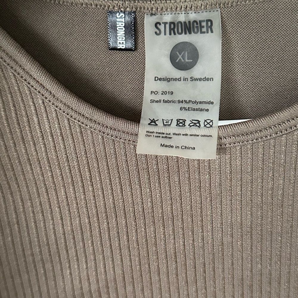 Stronger Swedish Activewear Brown Ribbed Longline Sports Bra Top - Picture 4 of 4